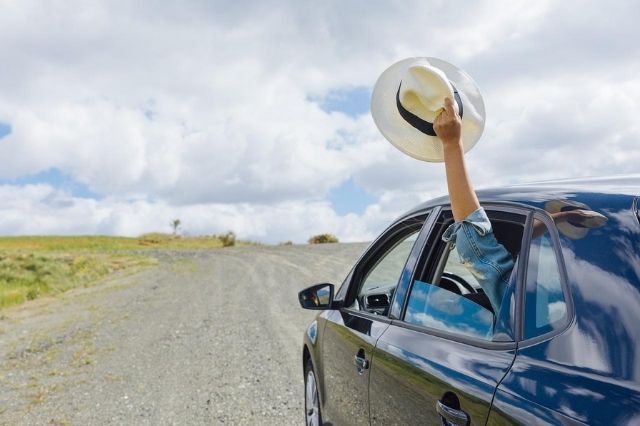 crazy-things-to-do-on-road-trip-with-friends
