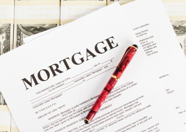 should-you-hire-a-mortgage-broker