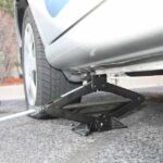 Compact Car Jack That Outsmarted the Bulky Ones